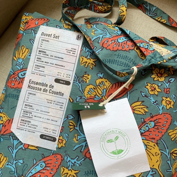 NWT Urban Outfitters Papillon Duvet Set Twin XL - Picture 10 of 11